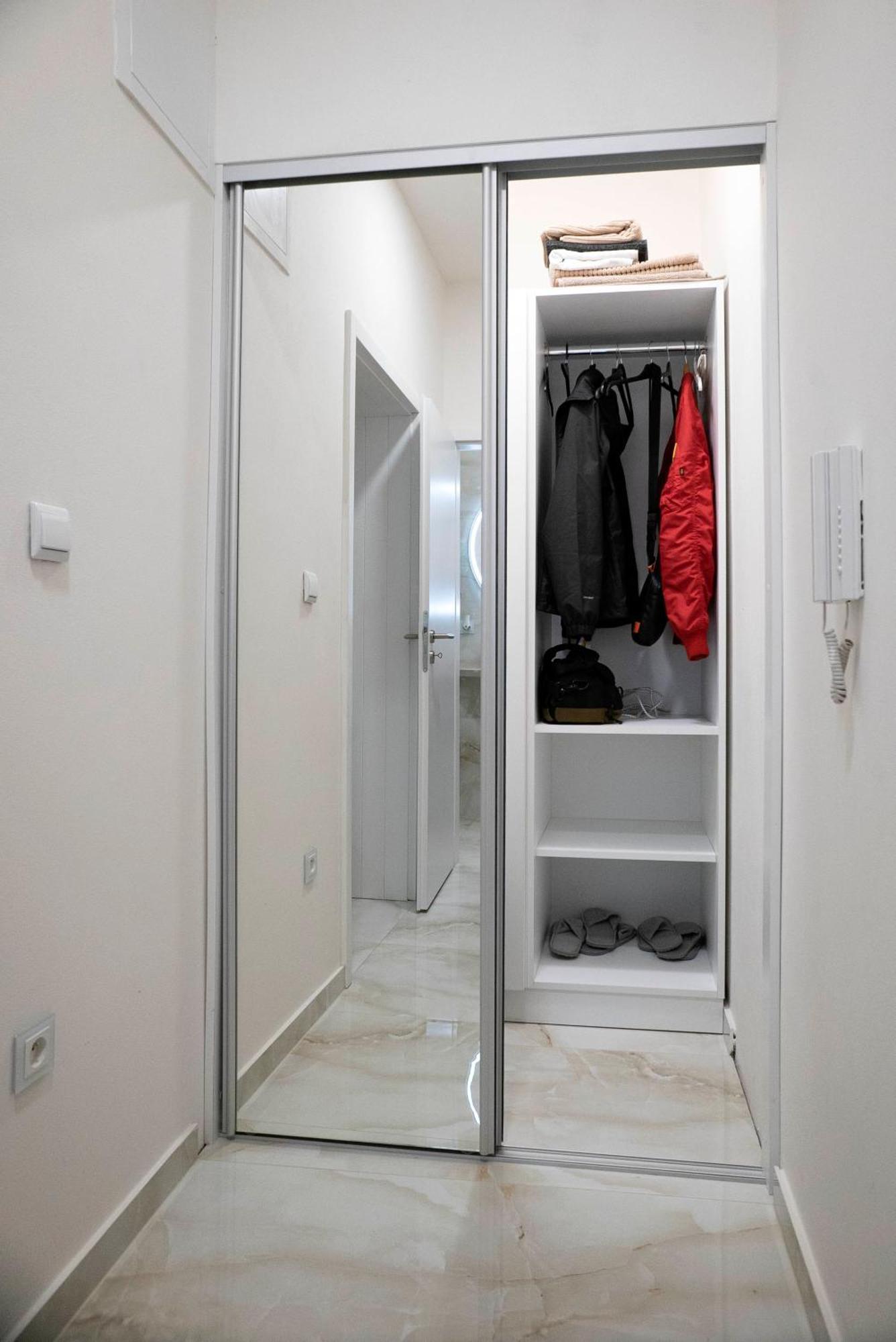 New Stylish Place For Couple Bratislava Luaran gambar